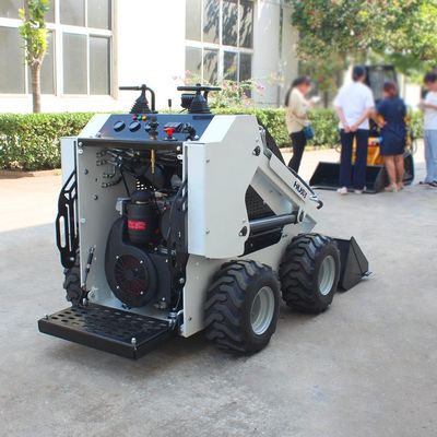 17 MPa 압력 및 1000 kg 기계 무게의 미니 스키드 스티어 로더 CE/EPA 승인