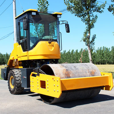4.8 KW 진동 도로 롤러 5000kg 5톤 중국에서 CE ISO 인증서